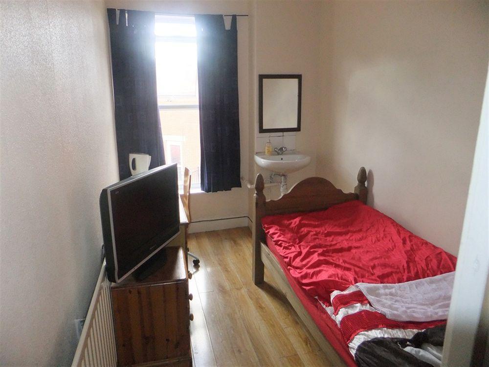 Heavenly Nights Guest House Sheffield Exteriör bild